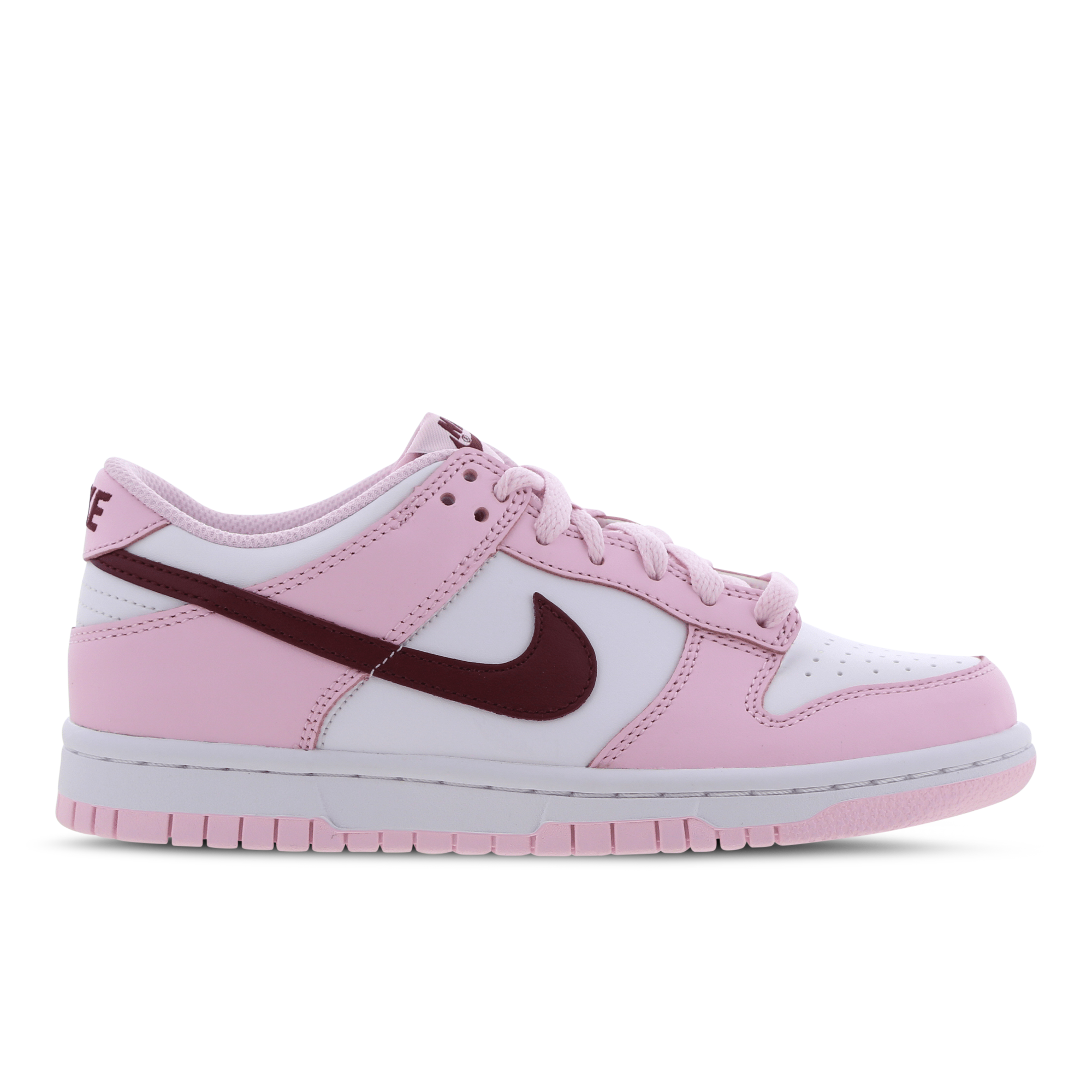 dunk low black footlocker