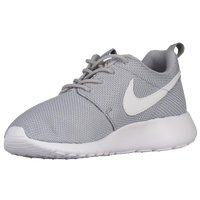 foot locker nike roshe one