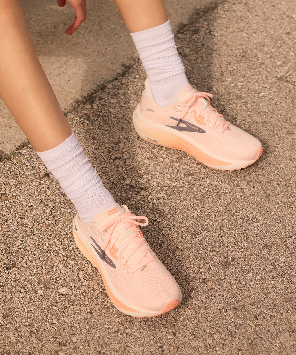 BROOKS