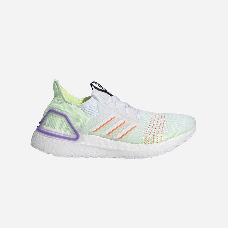 Shop the Boys' adidas Ultraboost 19 x Toy Story 4 in White/Solar Red/Solar Yellow. | Buzz Lightyear