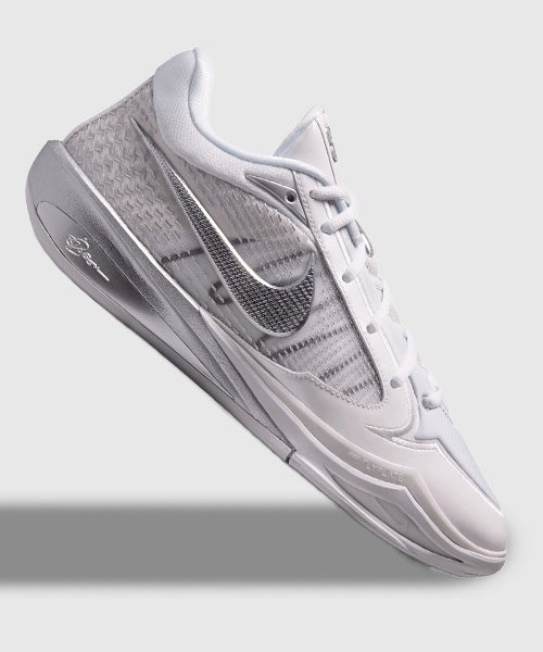 NIKE SABRINA