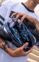 SHOP NEW BALANCE