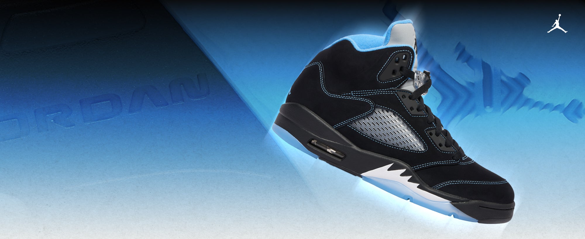 Jordan Retro 5 'Black University Blue'