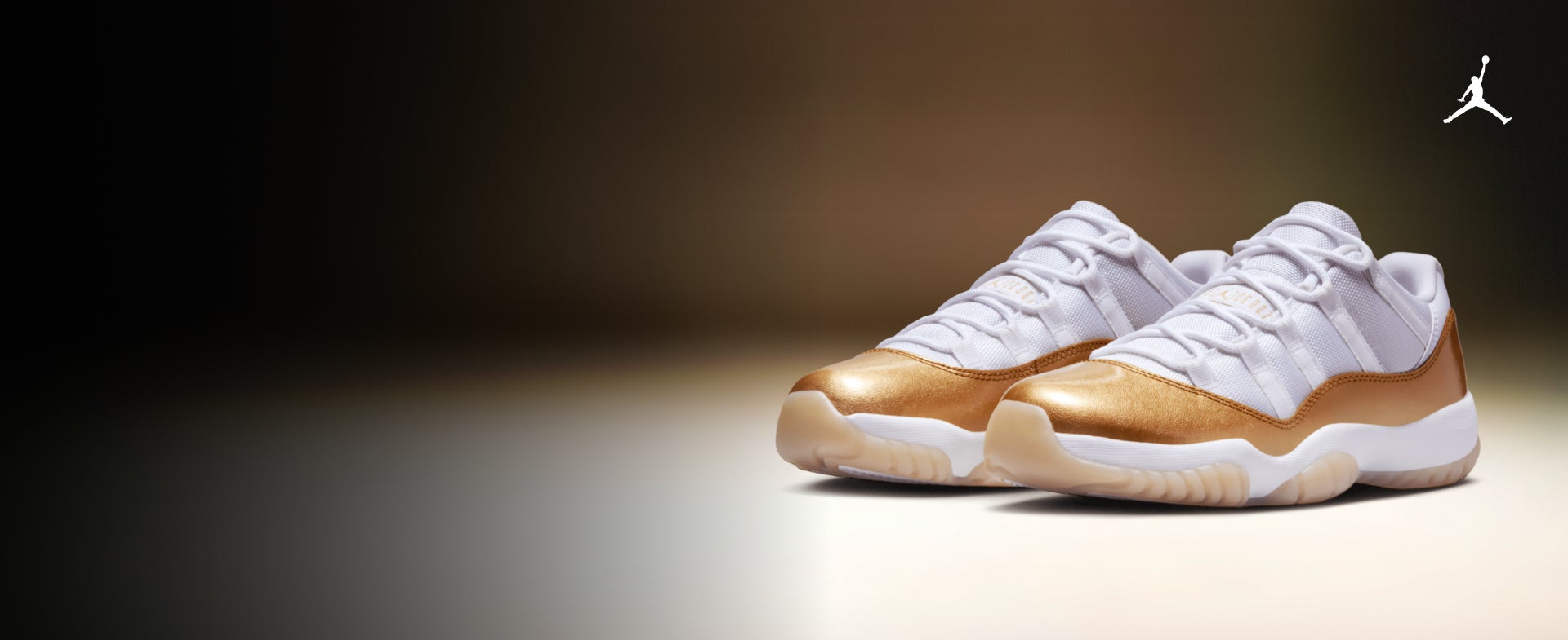 Jordan Retro 11 Low 'Mother's Day'