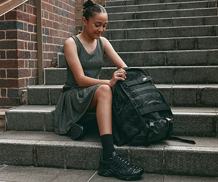 Grade School Triple Black