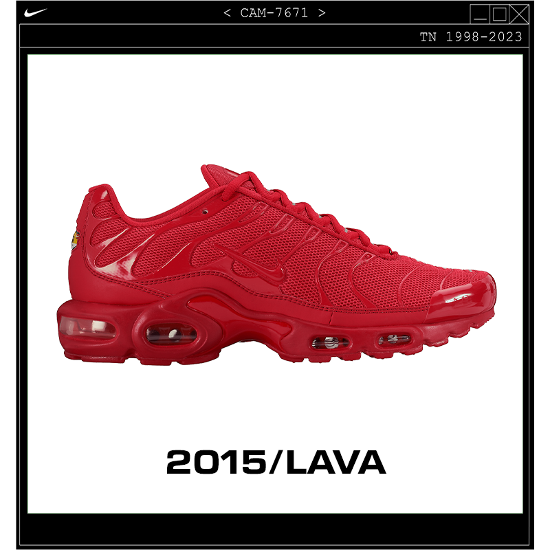 Triple red store tns footlocker