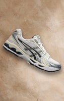 GEL-KAYANO 