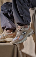 2002R 