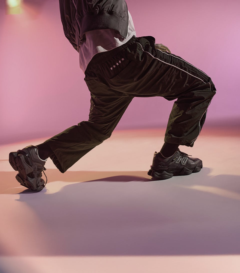 NB STYLE THAT LASTS. Sleek design and premium cushioning. Always ready, always on.