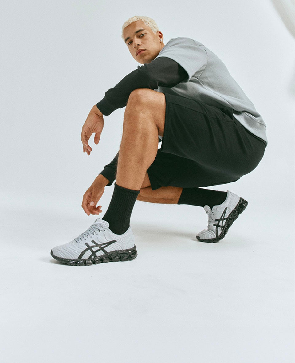 CUSHION CULTURE 360 GEL cushioning brings smooth comfort with a sleek, street‑ready feel. SHOP THE STYLE