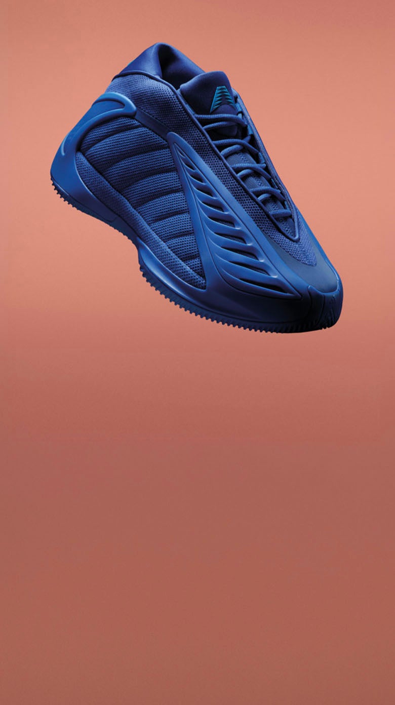 VELOCITY BLUE Anthony Edwards’ AE 2 lands in a bold Velocity Blue colourway built for speed, control and statement play. SHOP THE STYLE