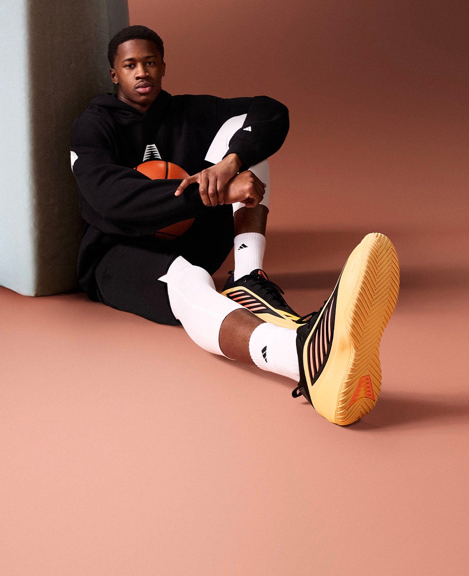 ADIDAS 'BELIEVE THAT 1' Dreamstrike cushioning for smooth landings & explosive moves. SHOP THE STYLE