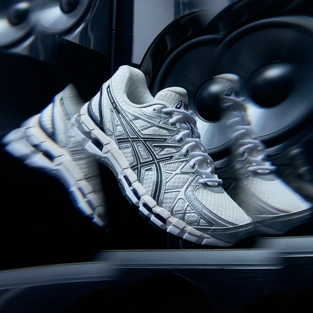 GEL KAYANO 20 Where performance tech meets a street essential. SHOP THE STYLE