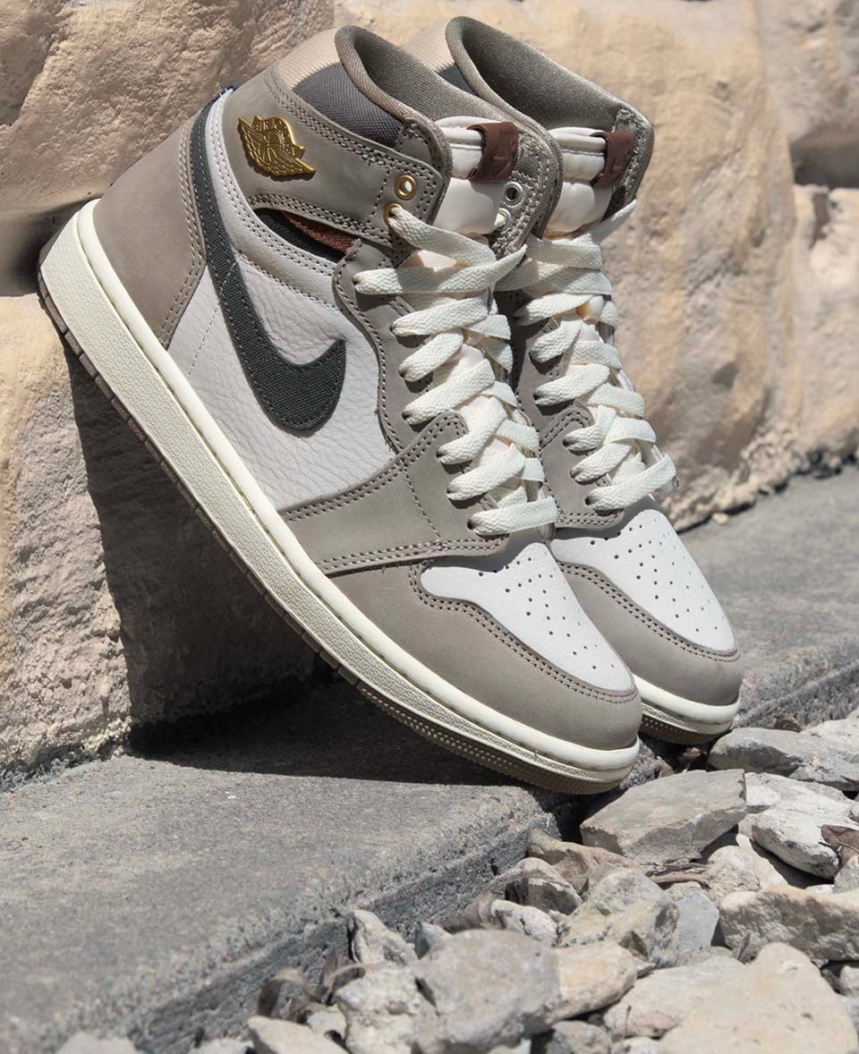 AJ1 ICON ENERGY Classic hoops DNA meets modern street style. SHOP THE STYLE