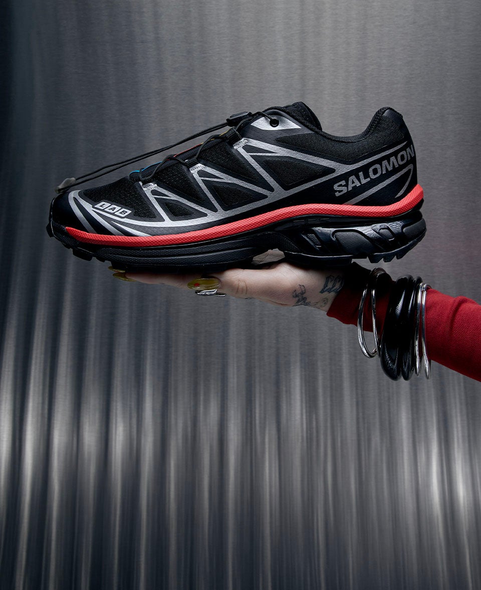 XT-6 ENERGY Technical performance meets street-ready style. SHOP THE STYLE