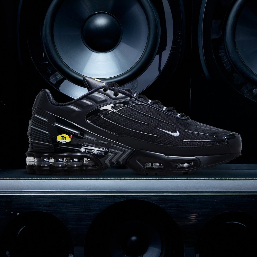NIKE TN 3. The TN 3 returns in a sleek all-black finish. SHOP THE STYLE