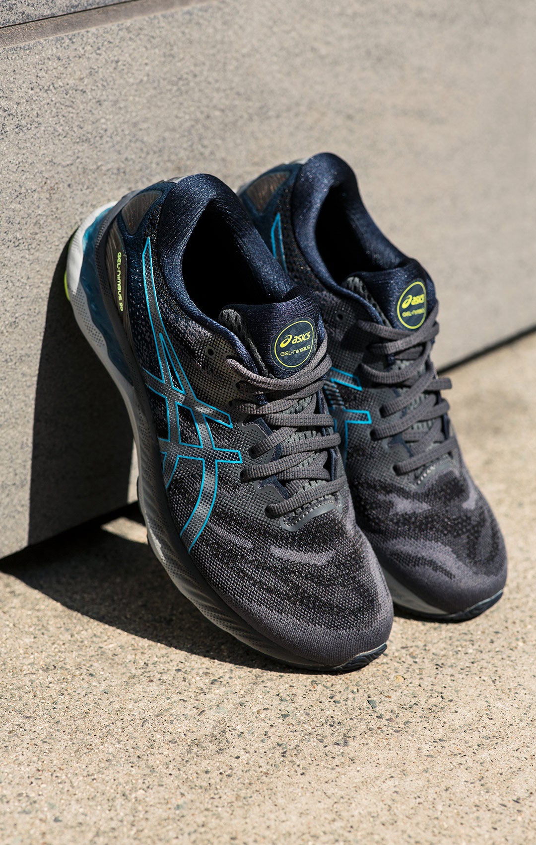 Asics gel nimbus 22 foot clearance locker