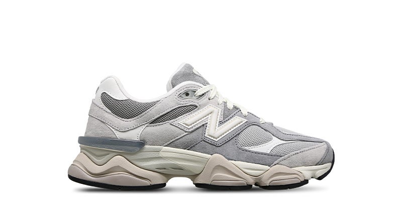 602 lady foot locker top
