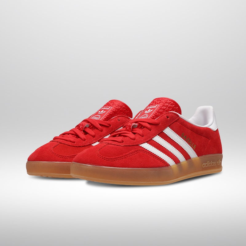 styling-red-shoes