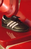 SCHUHE 