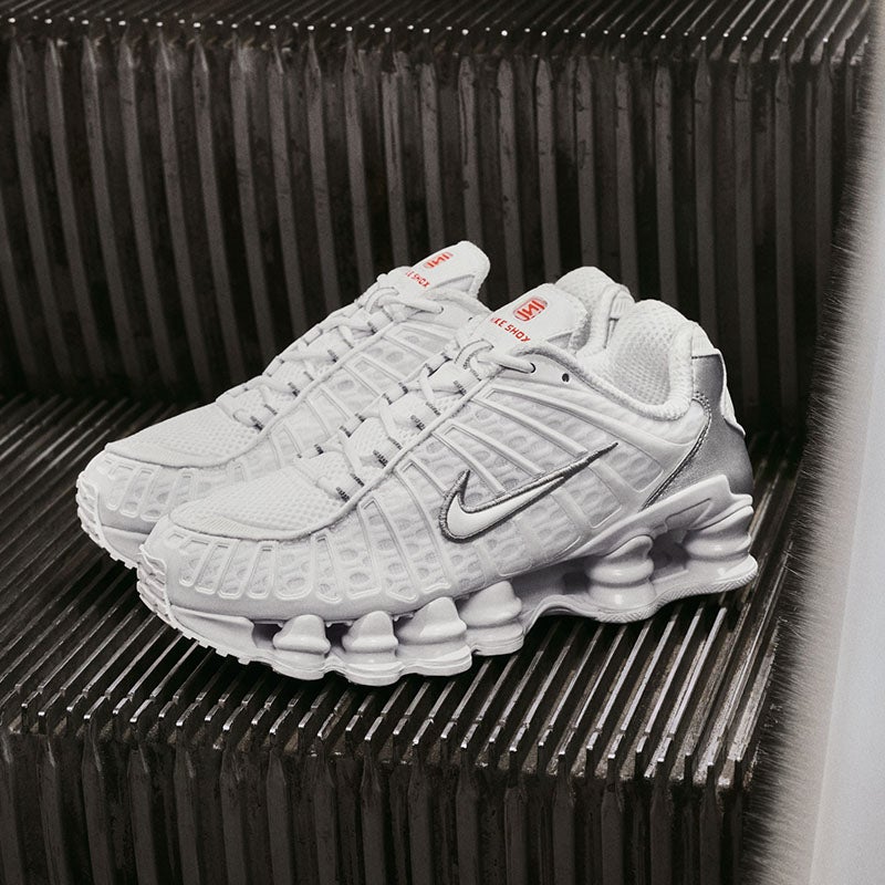 how-athletic-shoes-became-everyday-fashion