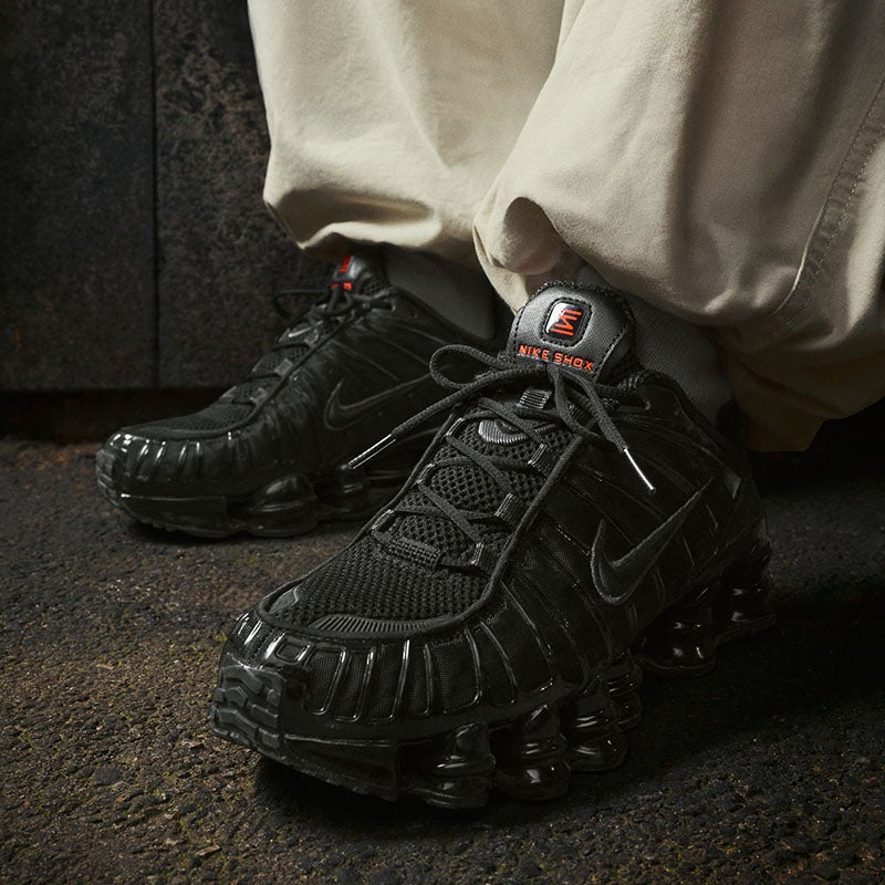 how-athletic-shoes-became-everyday-fashion