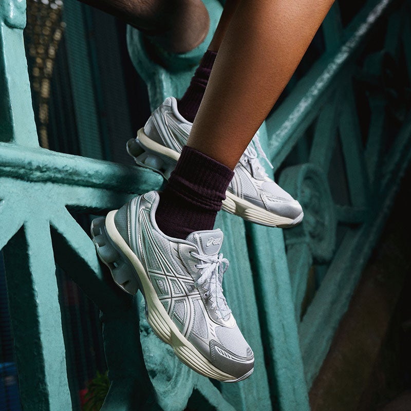 how-athletic-shoes-became-everyday-fashion