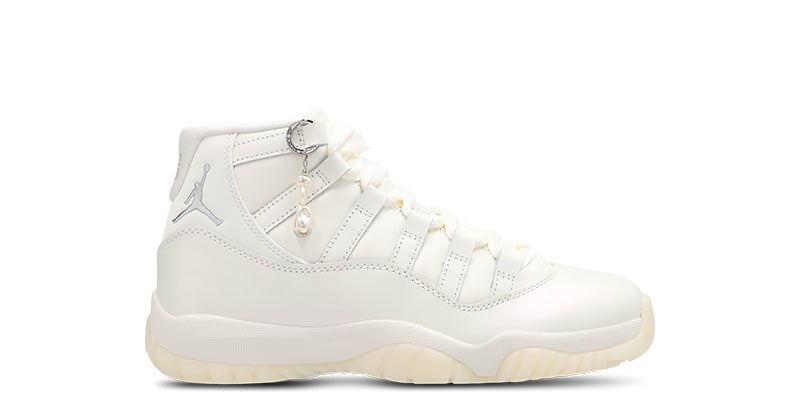 Jordan 11 “ Pearl”