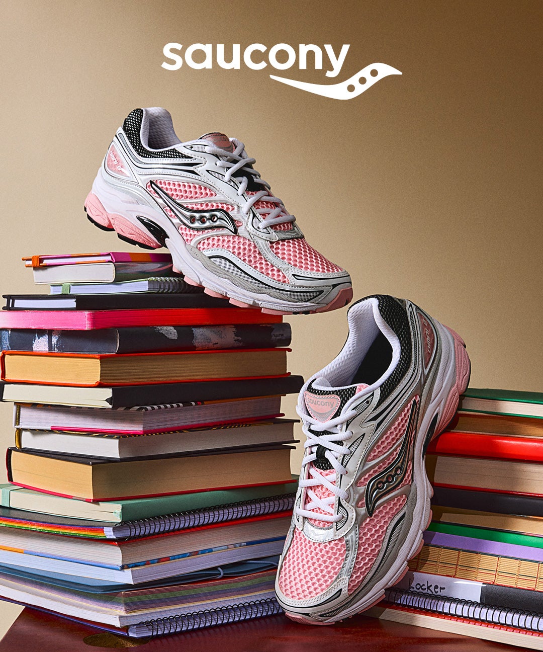 SAUCONY