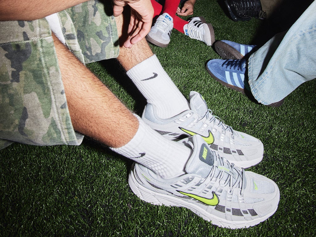 Shop football fits