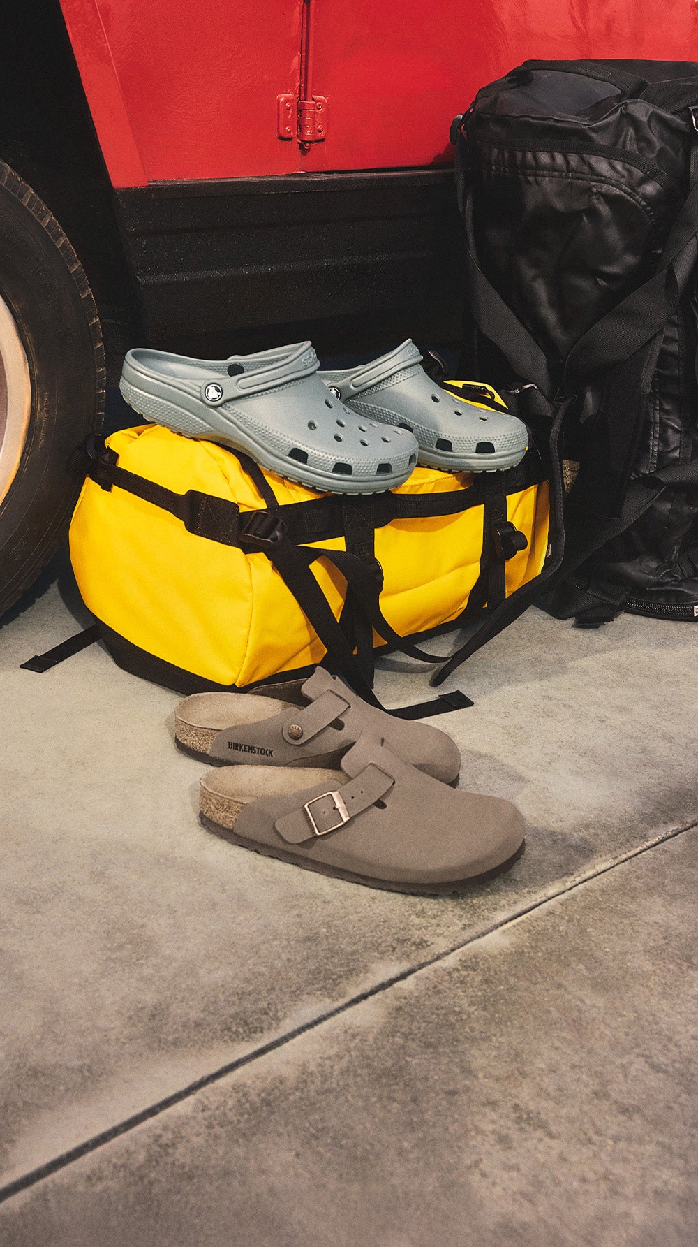 SOMMERLICHE REISEOUTFITS