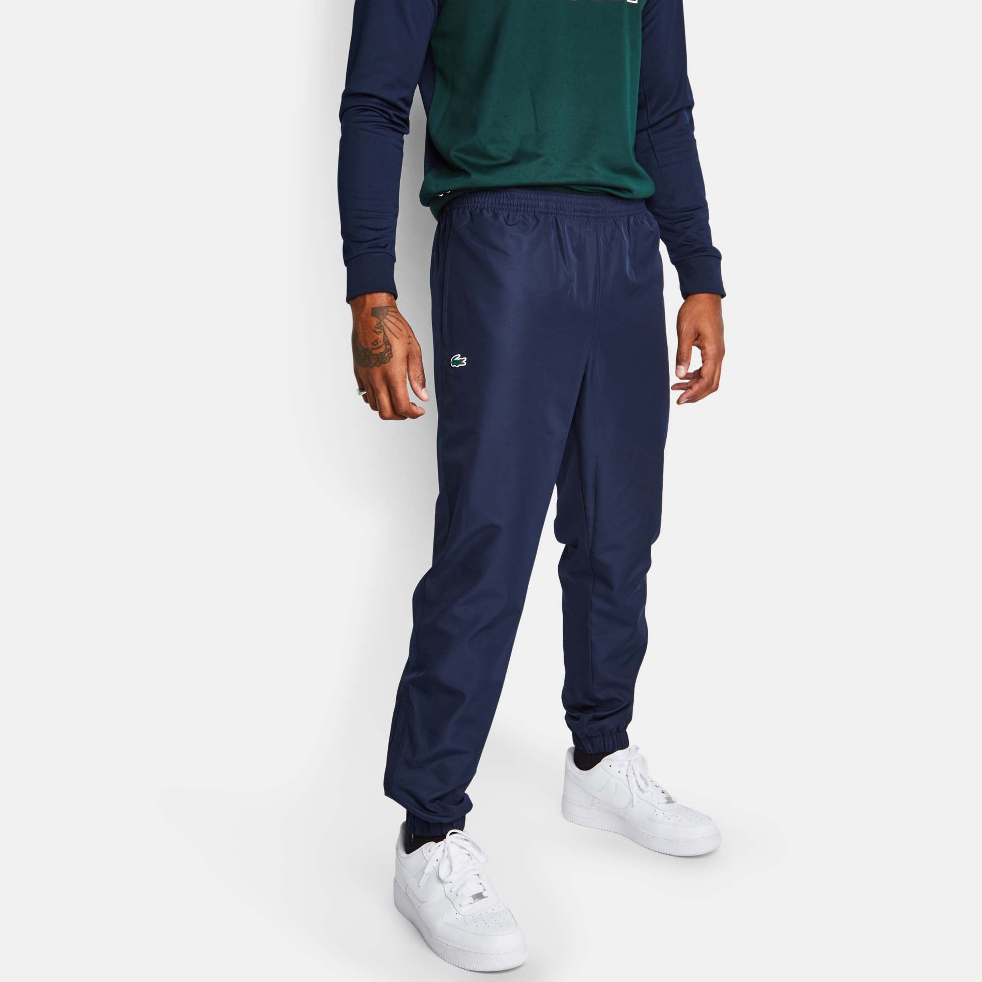 Bonnet lacoste best sale foot locker