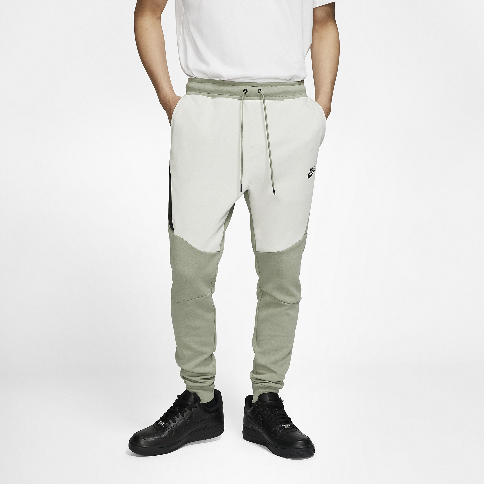 nike tech fleece joggers olive