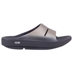 Women s Slides Champs Sports