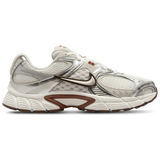 Sail/Lt Orewood Brown/Fauna Brown