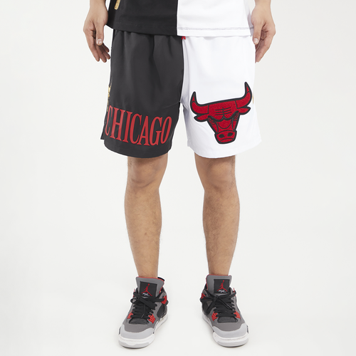 

Pro Standard Mens Chicago Bulls Pro Standard Bulls Split Woven Shorts - Mens Black/White Size XL