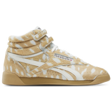 Doe/Chalk/Gum