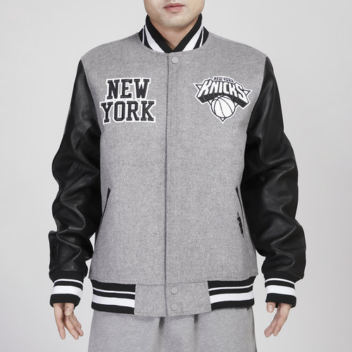 

Pro Standard Mens New York Knicks Pro Standard Knicks Varsity Jacket - Mens Heather Grey/Black Size M