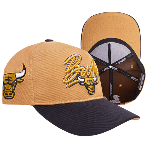 

Pro Standard Mens Pro Standard Bulls Script Pinch Front Snapback - Mens Beige/Beige Size One Size