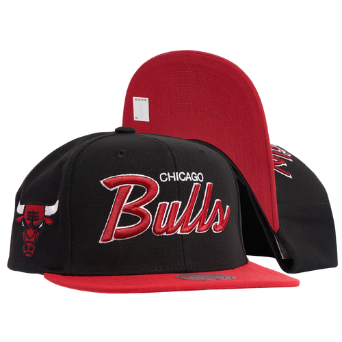 

Mitchell & Ness Mens Chicago Bulls Mitchell & Ness Bulls Team Script 2.0 Snapback - Mens Black/White Size One Size