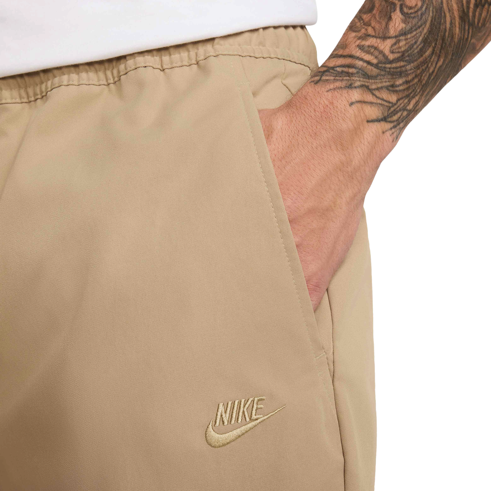Nike Club Woven Tapered Pants