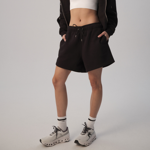 Cozi Womens  5" Fleece Shorts In Black