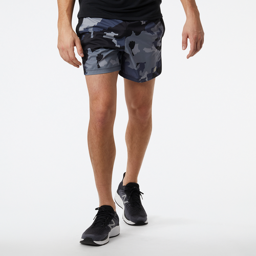 

New Balance Mens New Balance Accelerate 5 Inch Shorts - Mens Gray Camo Size S