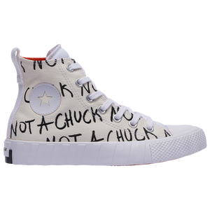 Cirugía Realista agencia Converse 'Not a Chuck' | Foot Locker