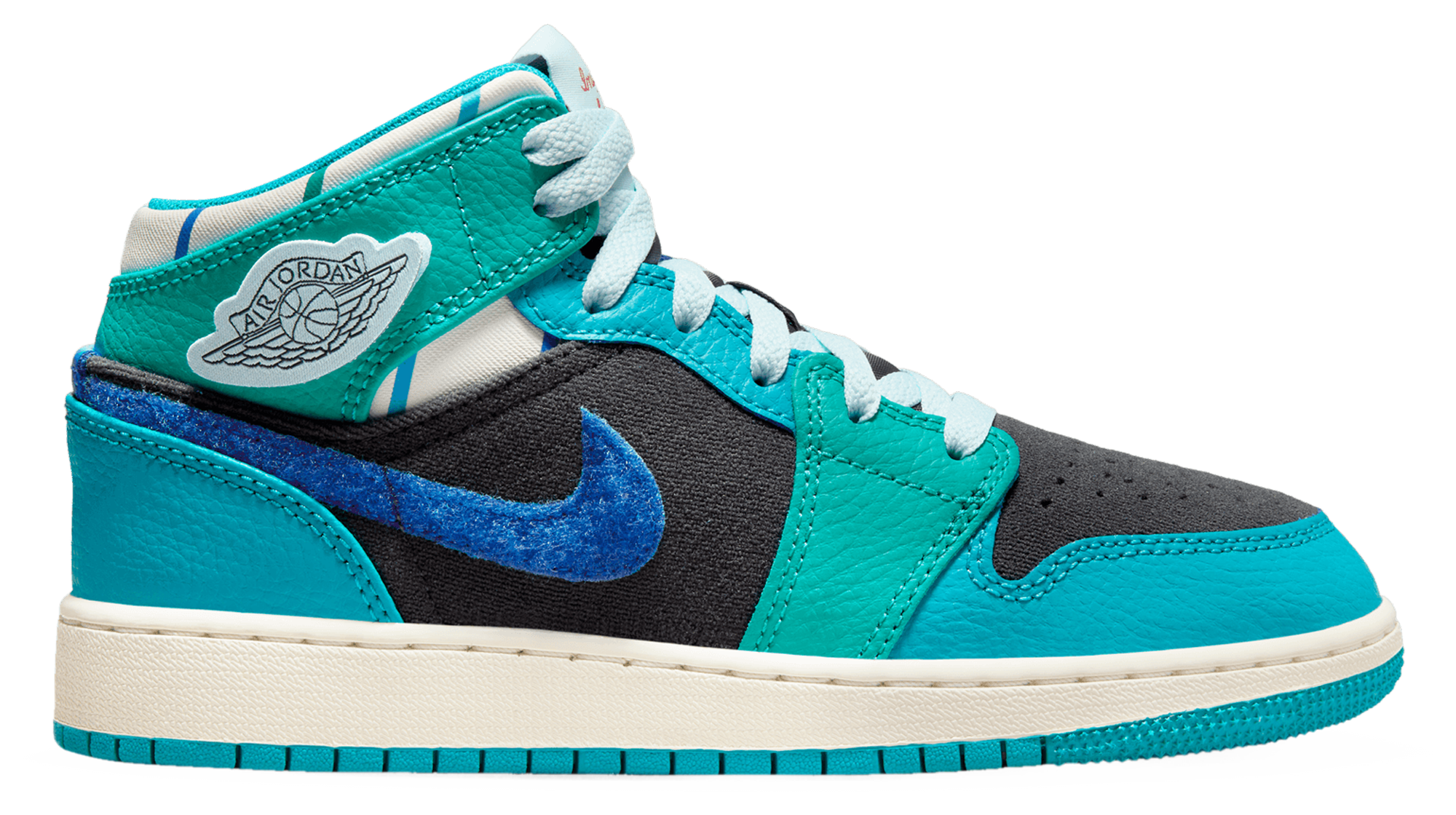 Jordan 1 blue moon on sale footlocker