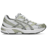 White/Dried Leaf Green