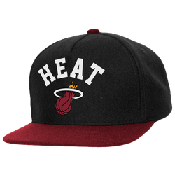 Adult - Mitchell & Ness Heat Rev Underarch Snap Cap - Black/Red