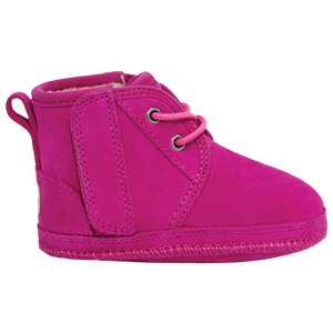 Newborn deals pink uggs