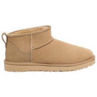 Ugg boots deals at foot locker