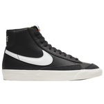 Black/White/Sail